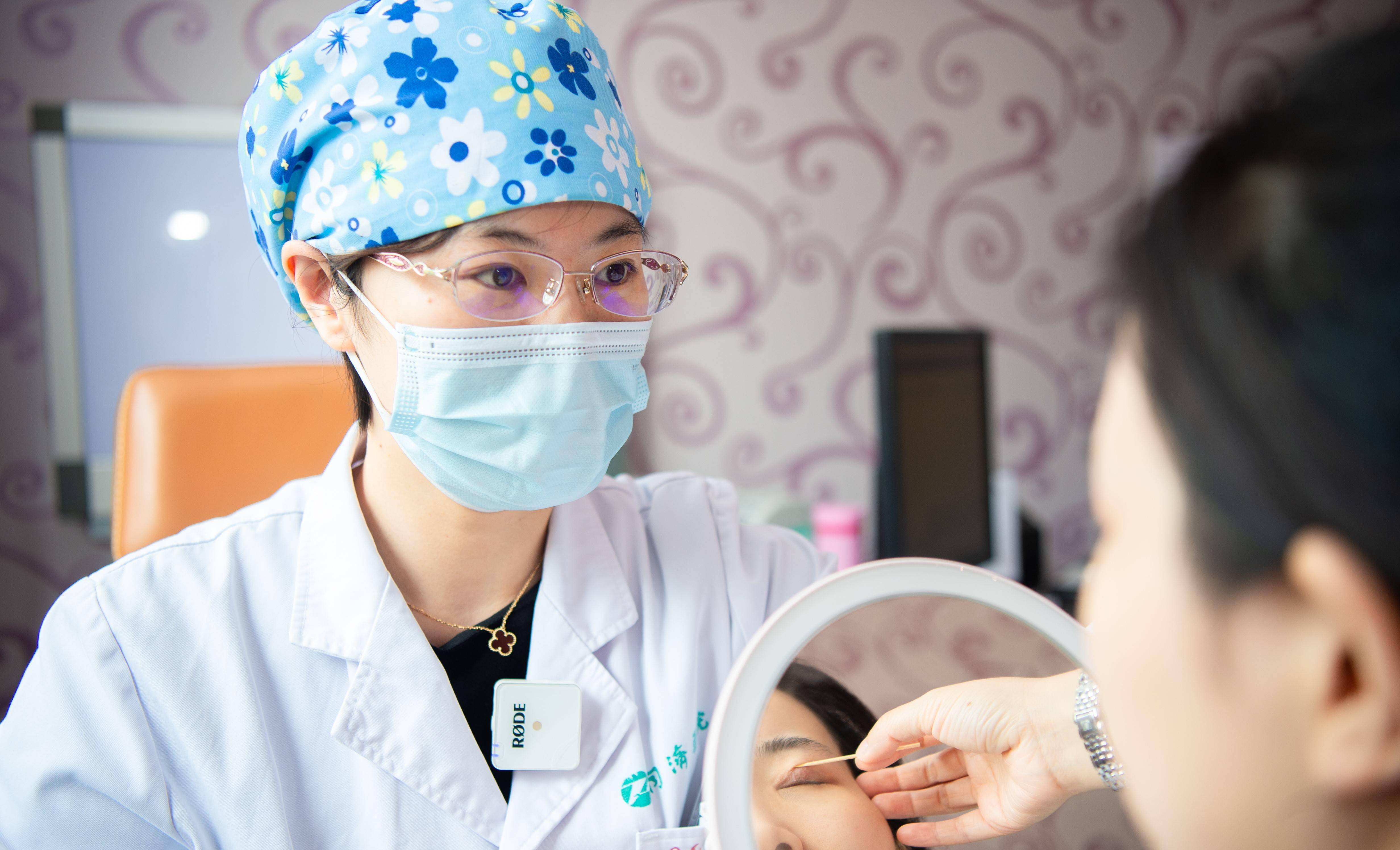 包含原306医院预约检查陪诊挂号初次就诊全程引导，流程不再生疏的词条