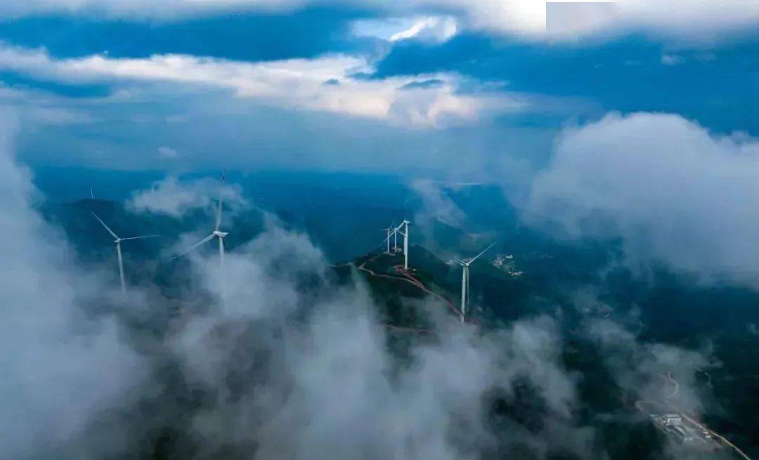 在博白有这么一个超美的赏景宝地翻涌的云海美得就像一幅画卷