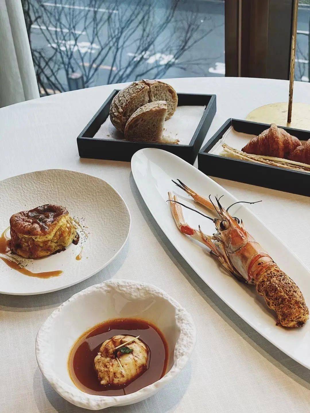 硬的不要点鳌虾鸽子鸭子季节菜单必点作为fine dining restaurant