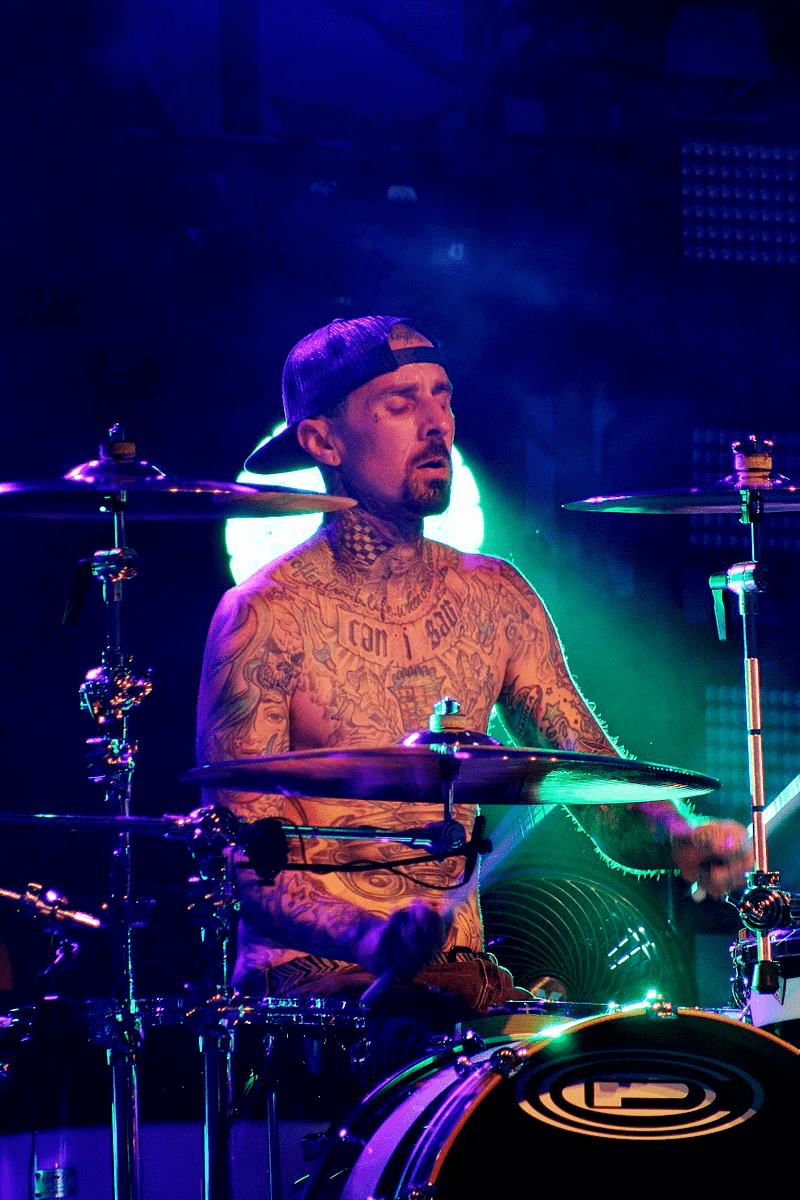 卡戴珊_特拉维斯·巴克_克里斯