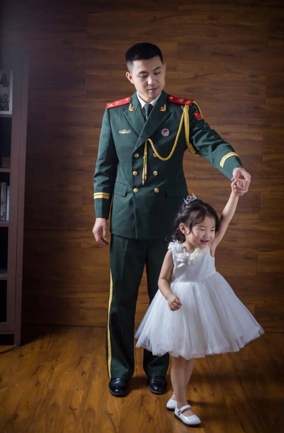 假如我和军人爸爸互换一天我会