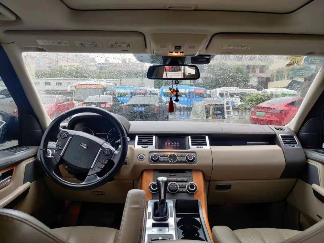 2012年路虎揽胜50运动版