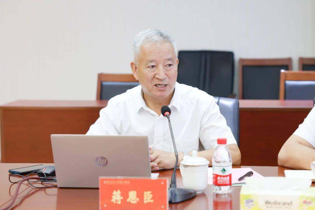 华南农业大学钟强副校长一行莅临华珠指导工作