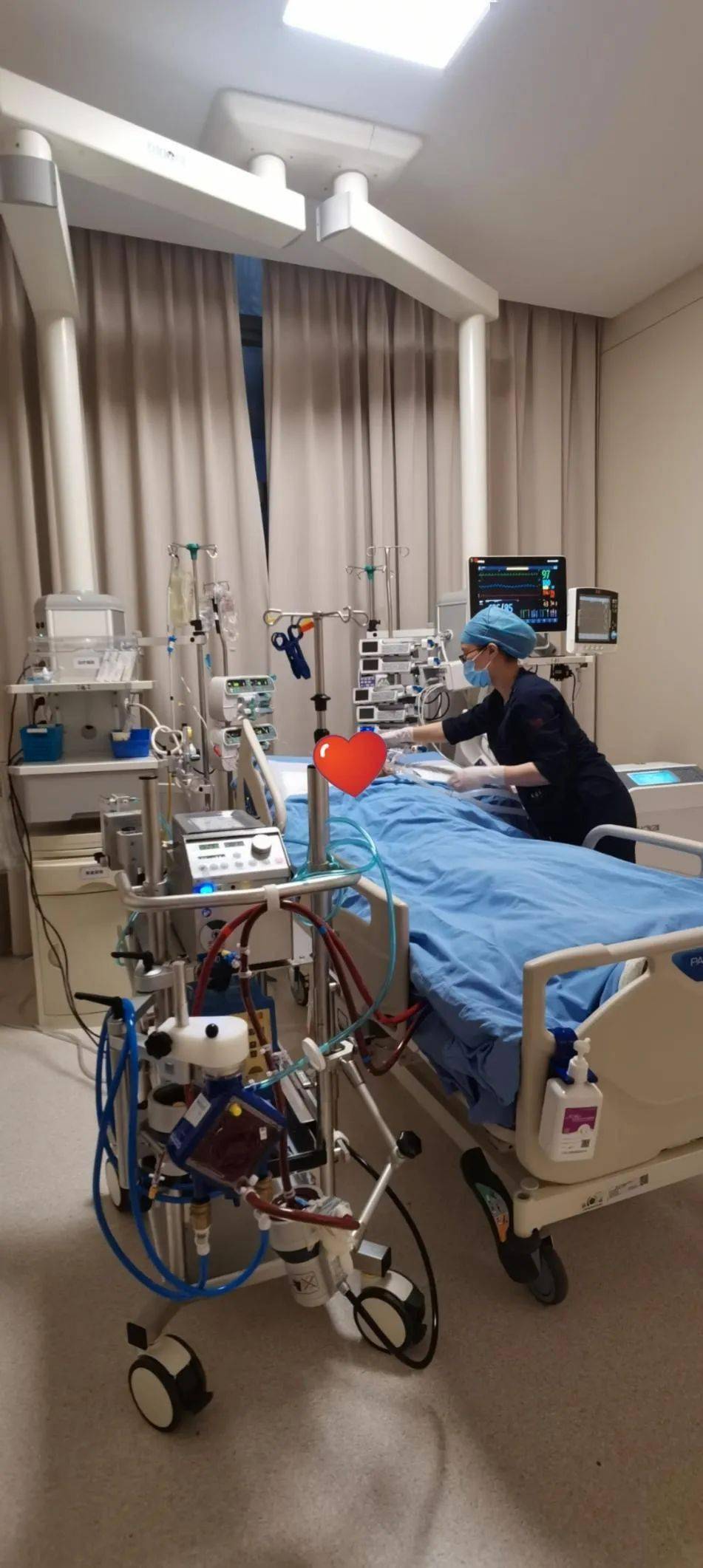 18岁小伙突发心脏骤停,ecmo加中医药起死回生_小喆_急诊_患者