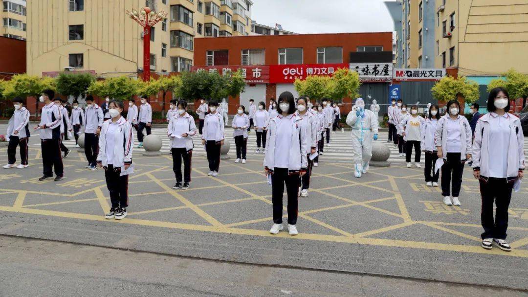 第二中学考生社会考生——天 气 服 务——6日夜间到7日白天:多云间阴