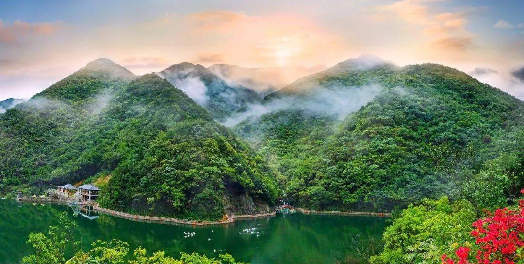 华佗谷高考学子免门票游华佗谷乘风破浪西河景区 · 为高考学子解压快