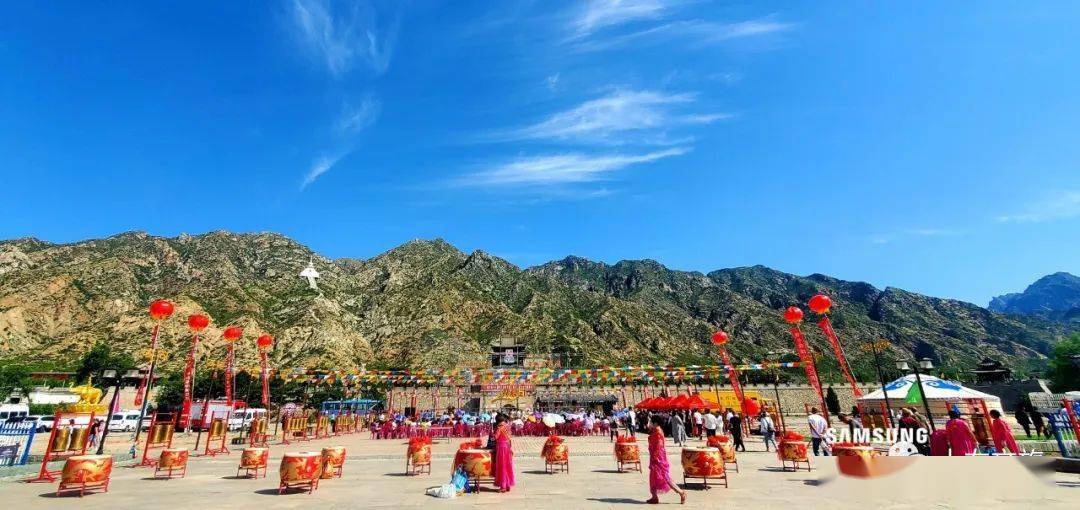 爱上土右宣传季第十四届中国金杏节暨三娘子旅游文化节即将启幕