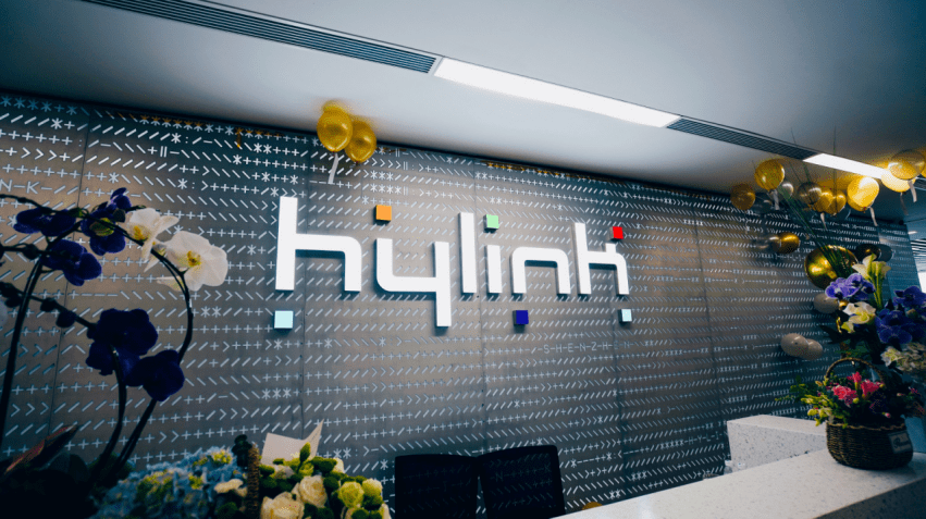 华扬联众数字技术股份有限公司成立于1994年,总部设在北京.