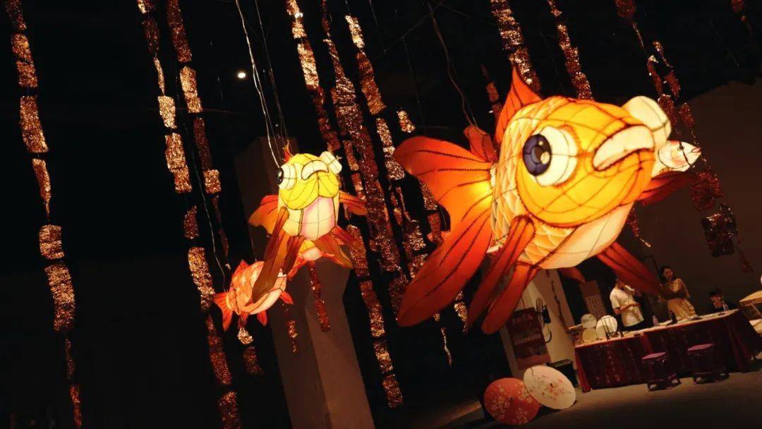 佛山创建东亚文化之都黑胶唱片迷人彩灯愉快周末的打开方式藏在这里