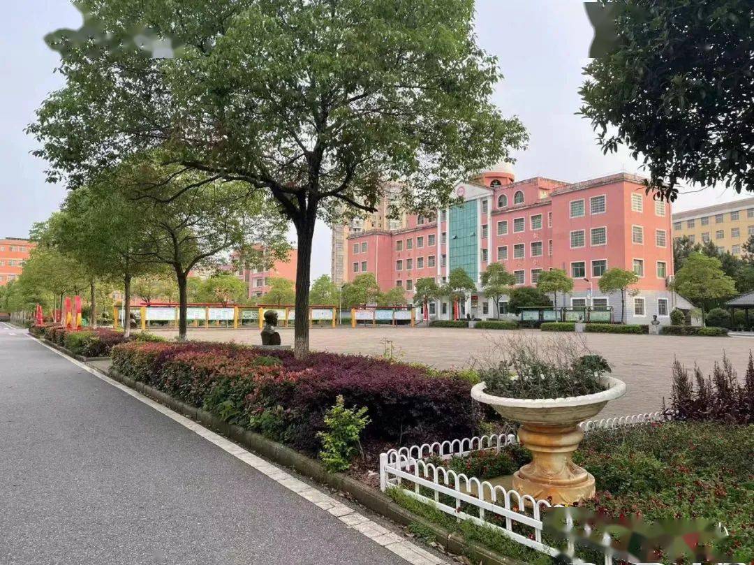 八景镇中心小学关于学生全面返校复学致家长一封信