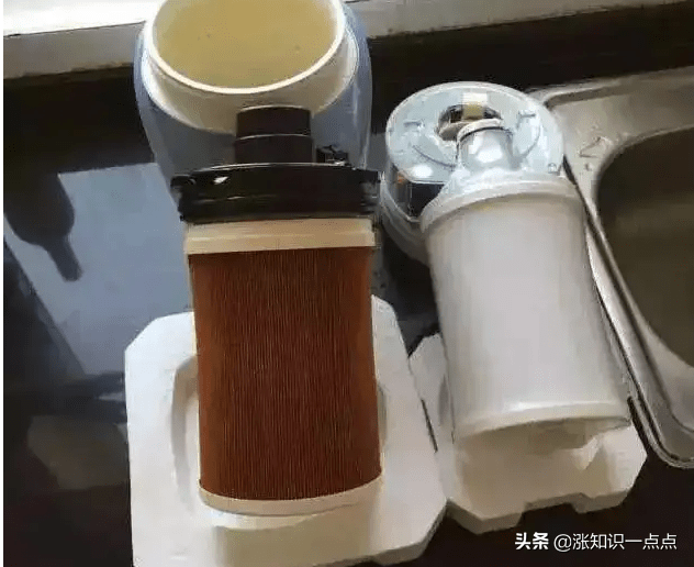 騙局七:冒充街道辦宣傳自來水安全,推銷淨水器小區宣傳推銷淨水器的