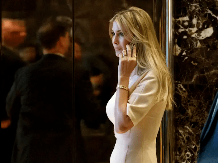 40岁伊万卡风光不再做不成女总统被名媛圈抛弃为自保与父亲川普反目