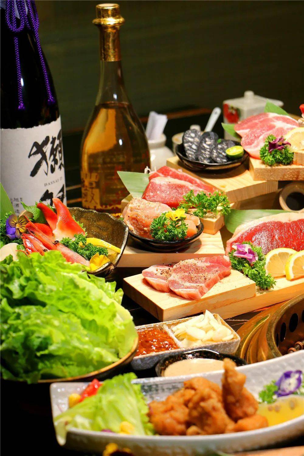 两店适用 知料理 日式烧肉 198元享日式烧肉豪华双人餐 西冷牛扒 雪花牛仔骨 极佳撒撒米 特选连肝肉 黑猪五花肉 口感 烤肉 食材