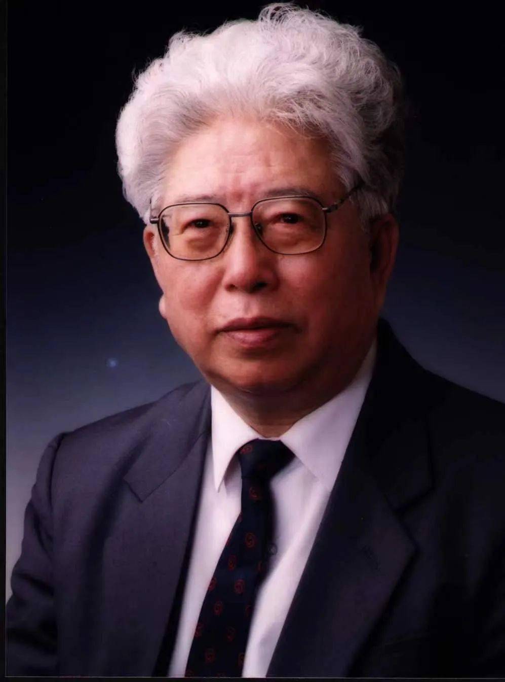 科学家周立伟致信青少年愿对品德的养成胜过学习成绩对知识的渴望超过