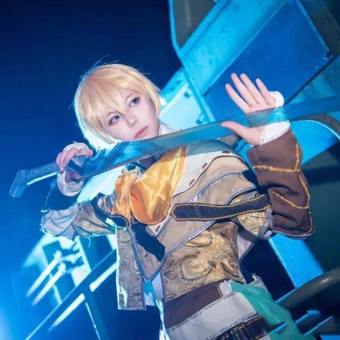 Cosplay特辑丨《全职高手》夜雨声烦cos_蓝雨_索克萨尔_黄少天