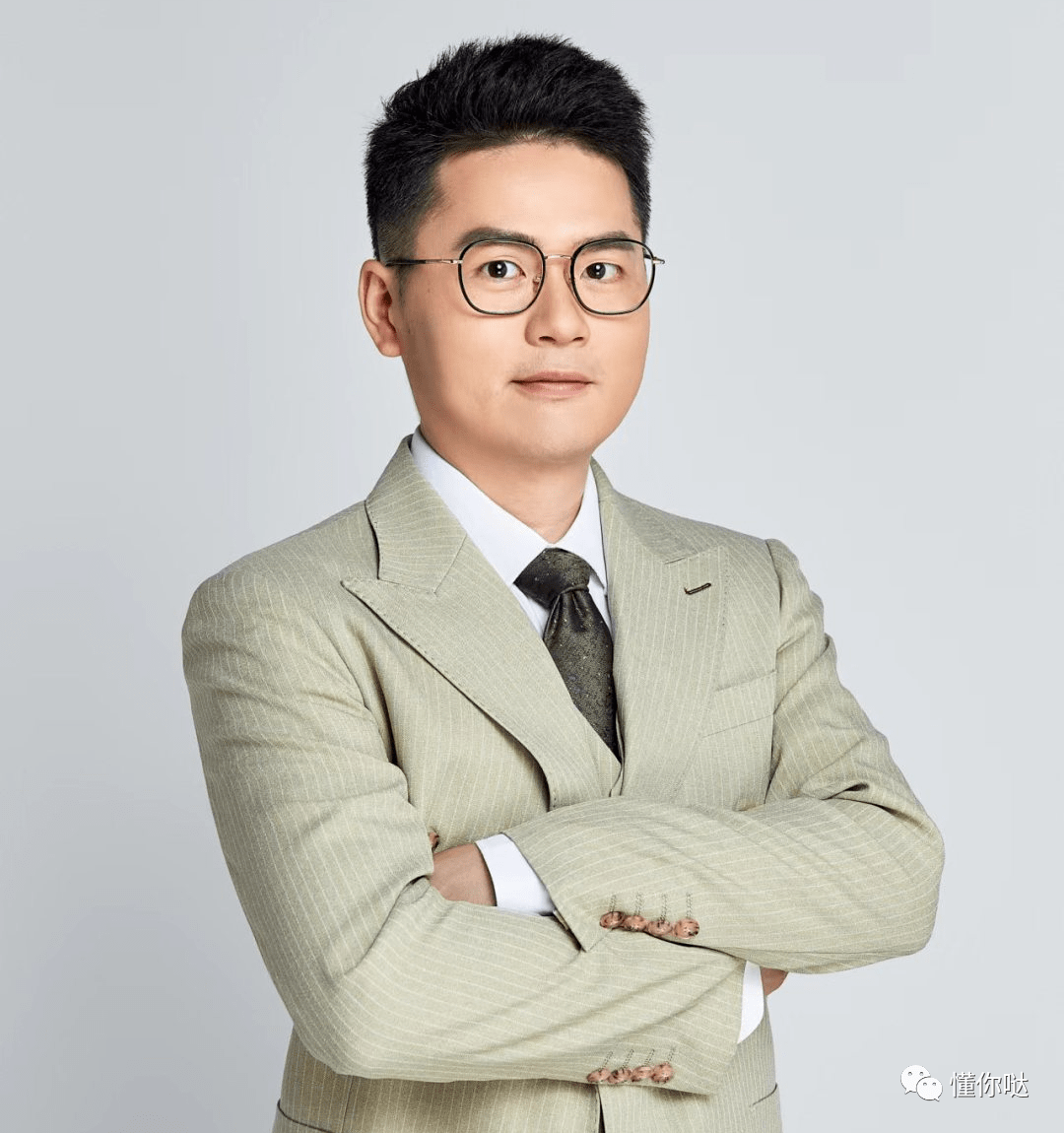 事业有成稳重自律谁说理工男不能文艺范爱摄影的反差萌来了