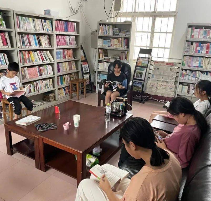 垦利区持续推广乡村阅读点亮文化自信火种