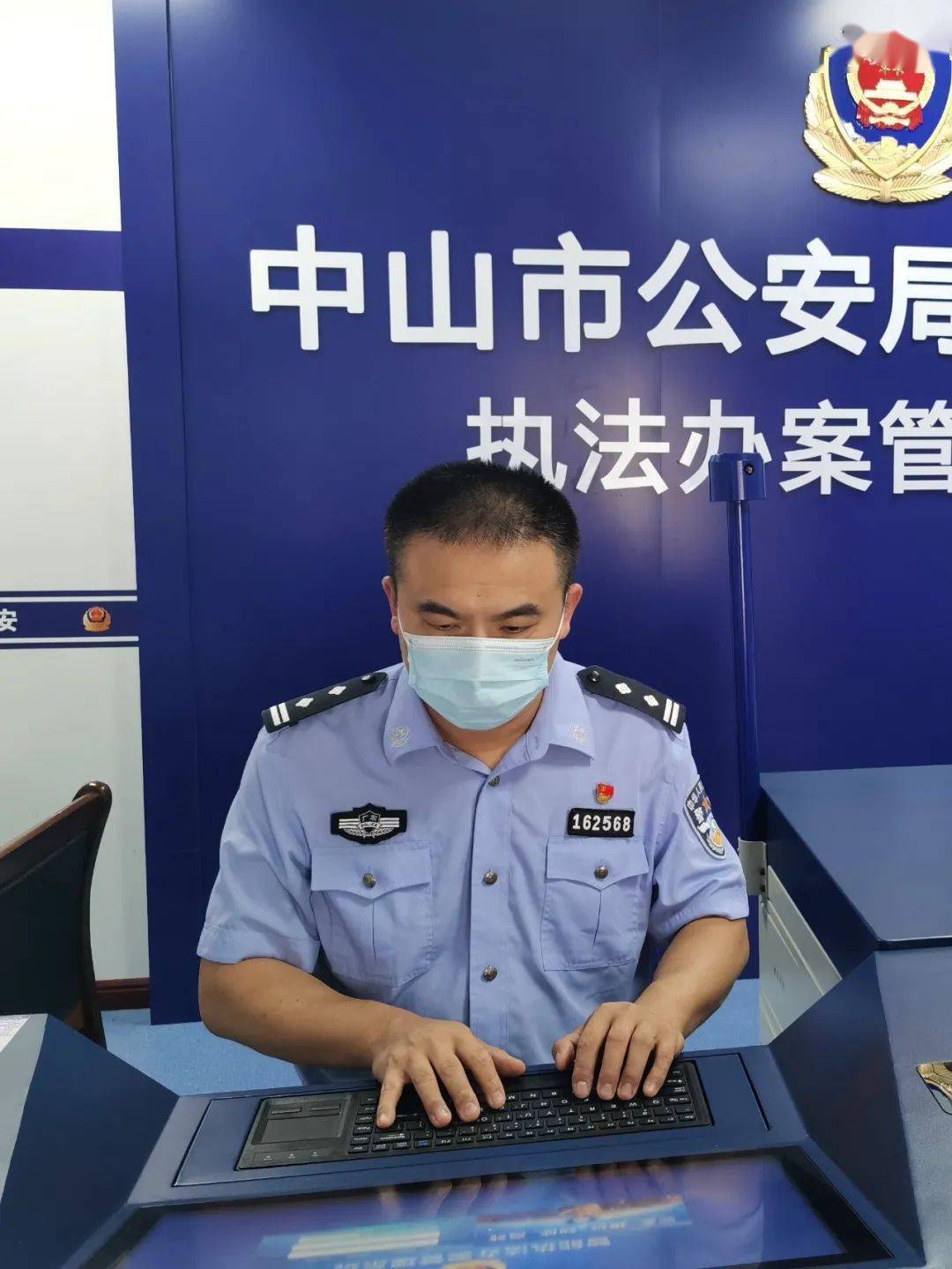 张继霆开始担任城南派出所所长之时,他深深感受到做好派出所工作并不