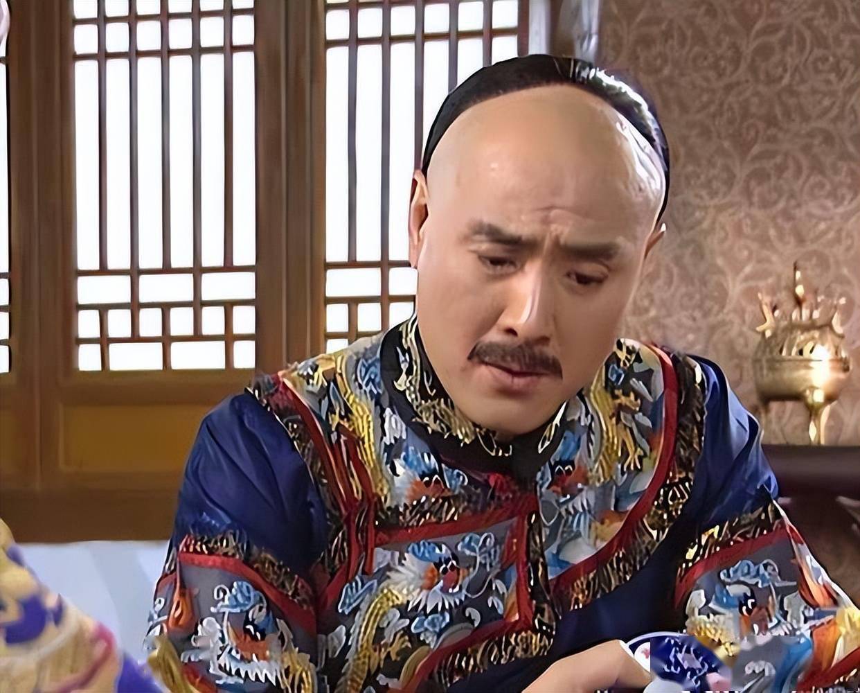 胤佑:康熙的残疾儿子,手握军权却不争位,死后雍正为其刻碑记功_戴佳氏