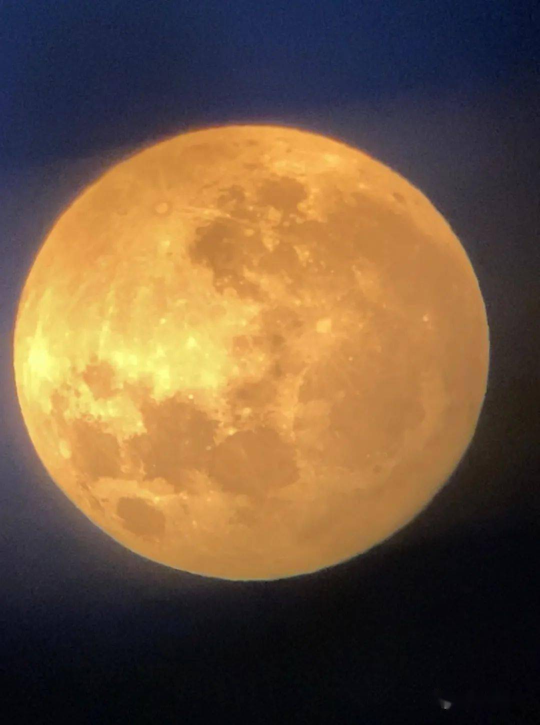 (附高清图)_今晚看超级月亮_满月_额尔德尼