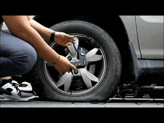 轮胎漏气只能换备胎其实没那么麻烦超90车主用这招