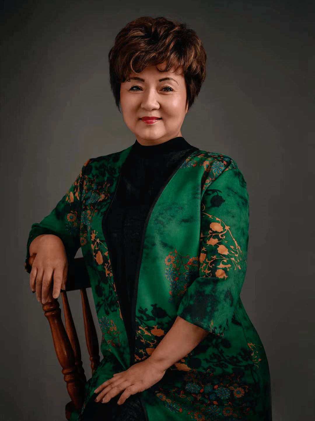 追逐梦想用爱歌唱军营百灵鸟悉尼知名唱作人董宁