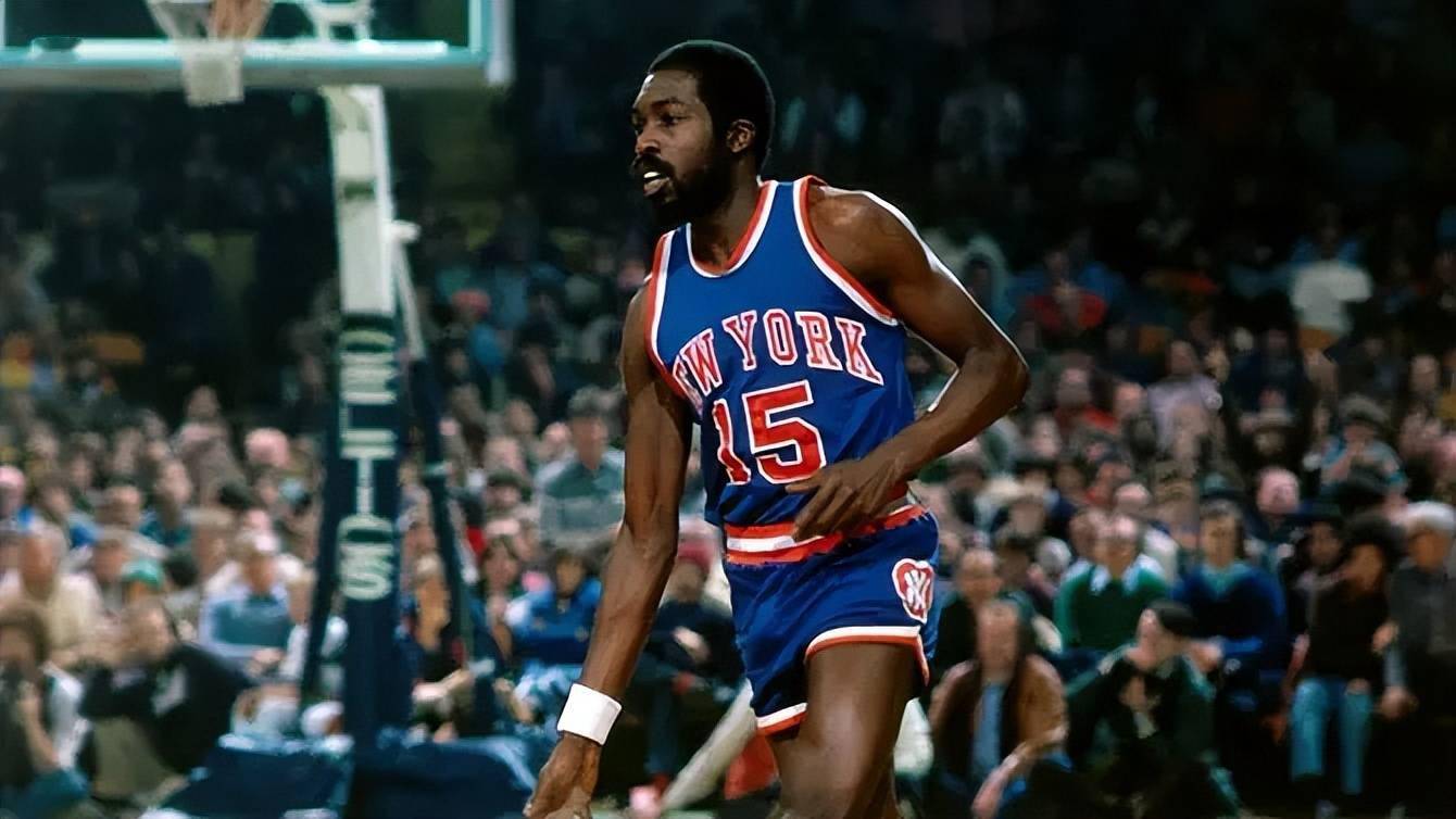 转身过人的顶尖高手,技术对抗并存的"黑珍珠"_厄尔门罗_子弹_尼克斯