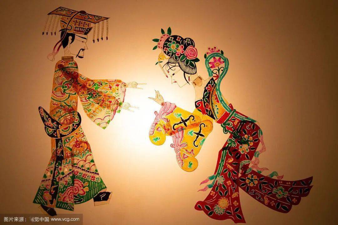 中原皮影戏传入唐山地区,乐亭皮影在元朝已形成较完整的戏剧形式 .