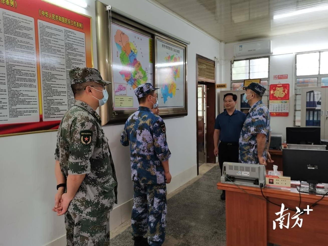 梅州军分区司令员段见云到兴宁市检查防汛救灾工作