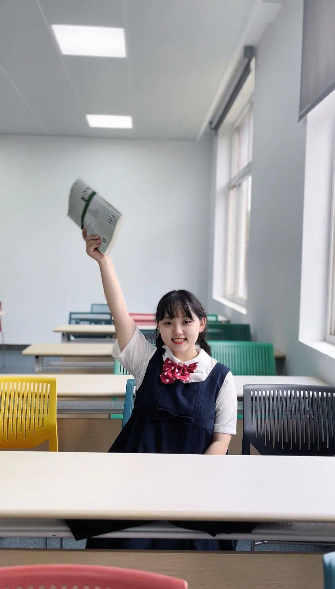 传播学院2018级校报编辑周懿榕 钱欢 张馨 沈舒妍 杨双 朱晓洁高佳苗