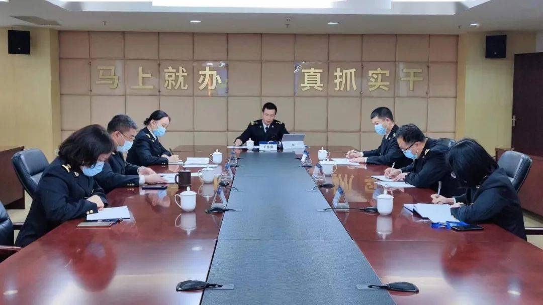 在路上南头海关凝心聚力加强队伍建设侧记