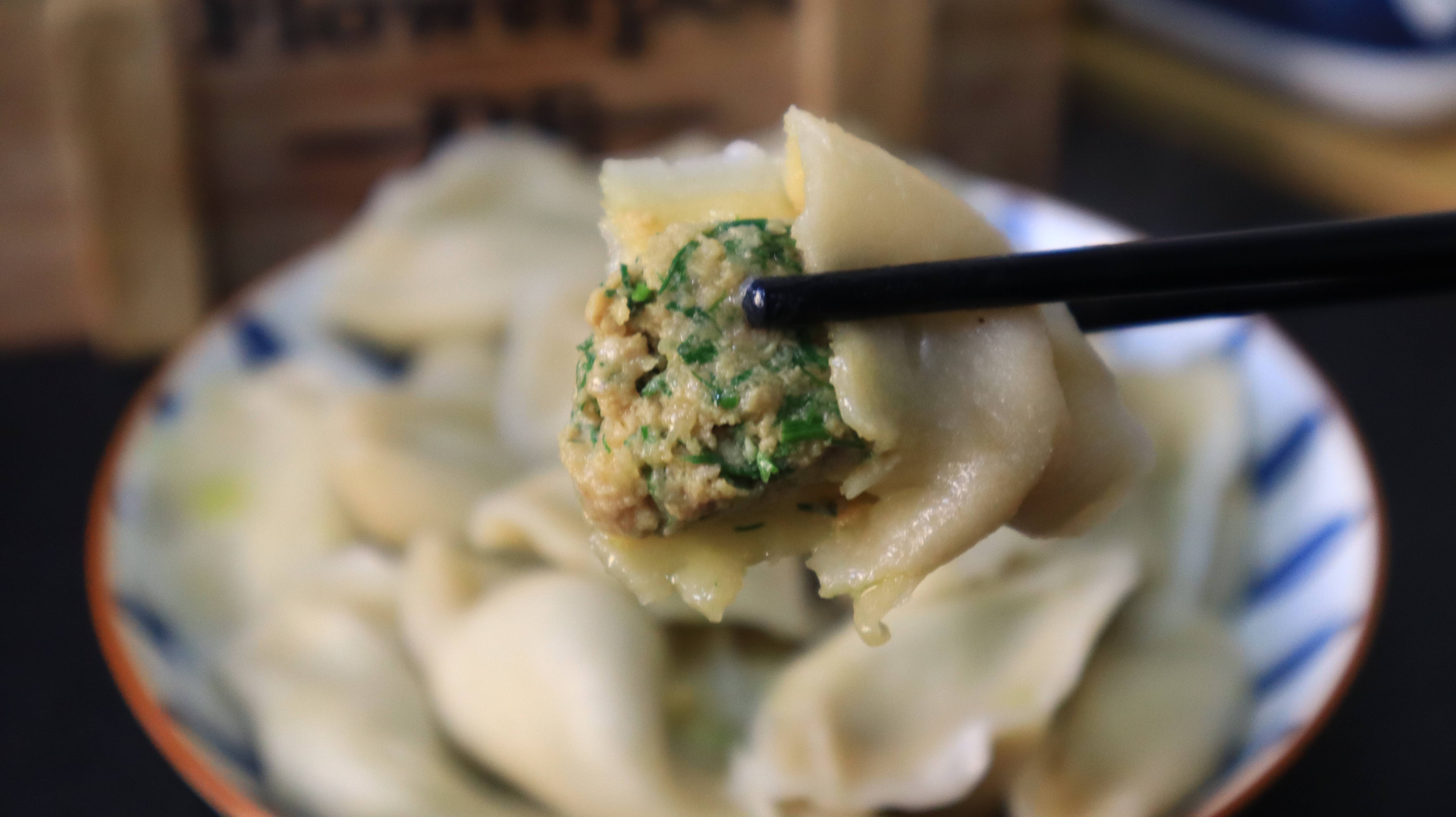 主要食材:猪肉,茴香,面粉,葱姜推荐食谱【猪肉茴香饺子】俗话说"头伏