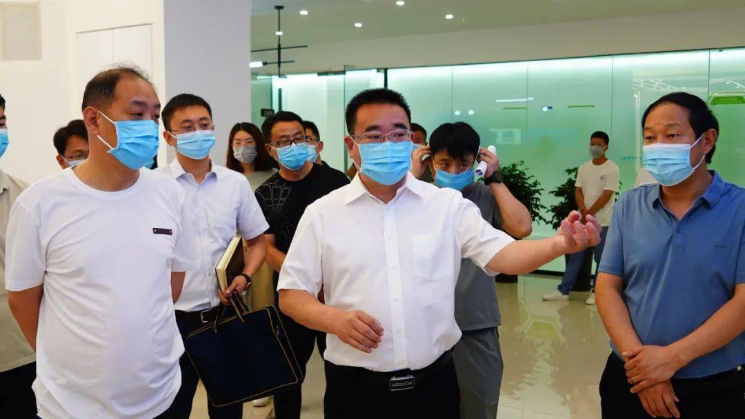 【百日会战】区委书记陈功带队观摩督导我区重点产业项目_发展_河区_企业
