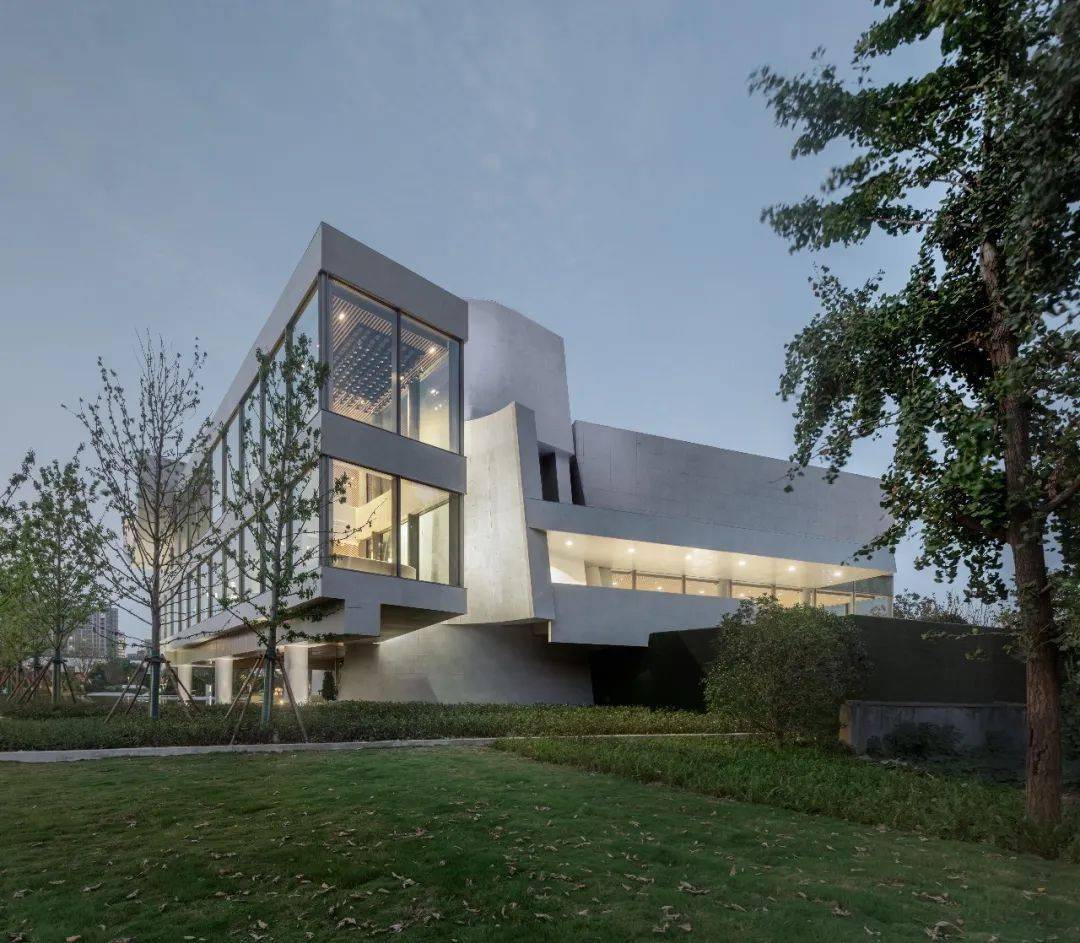 溧水华侨城创意中心行走在立体主义绘画之中