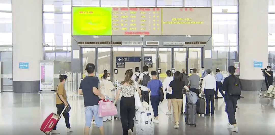 多地放宽对沪防疫政策双城通勤之路开启