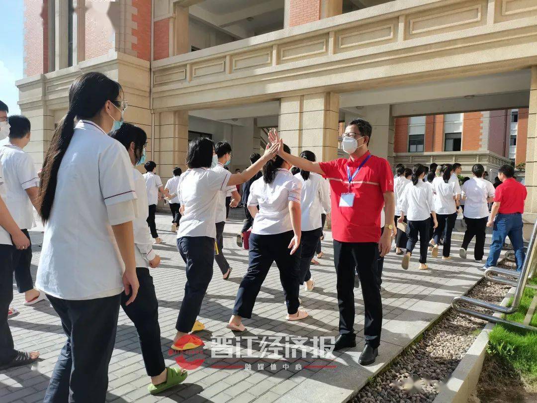 轉發接好運今日中考作文題出爐直擊晉江一中養正季初