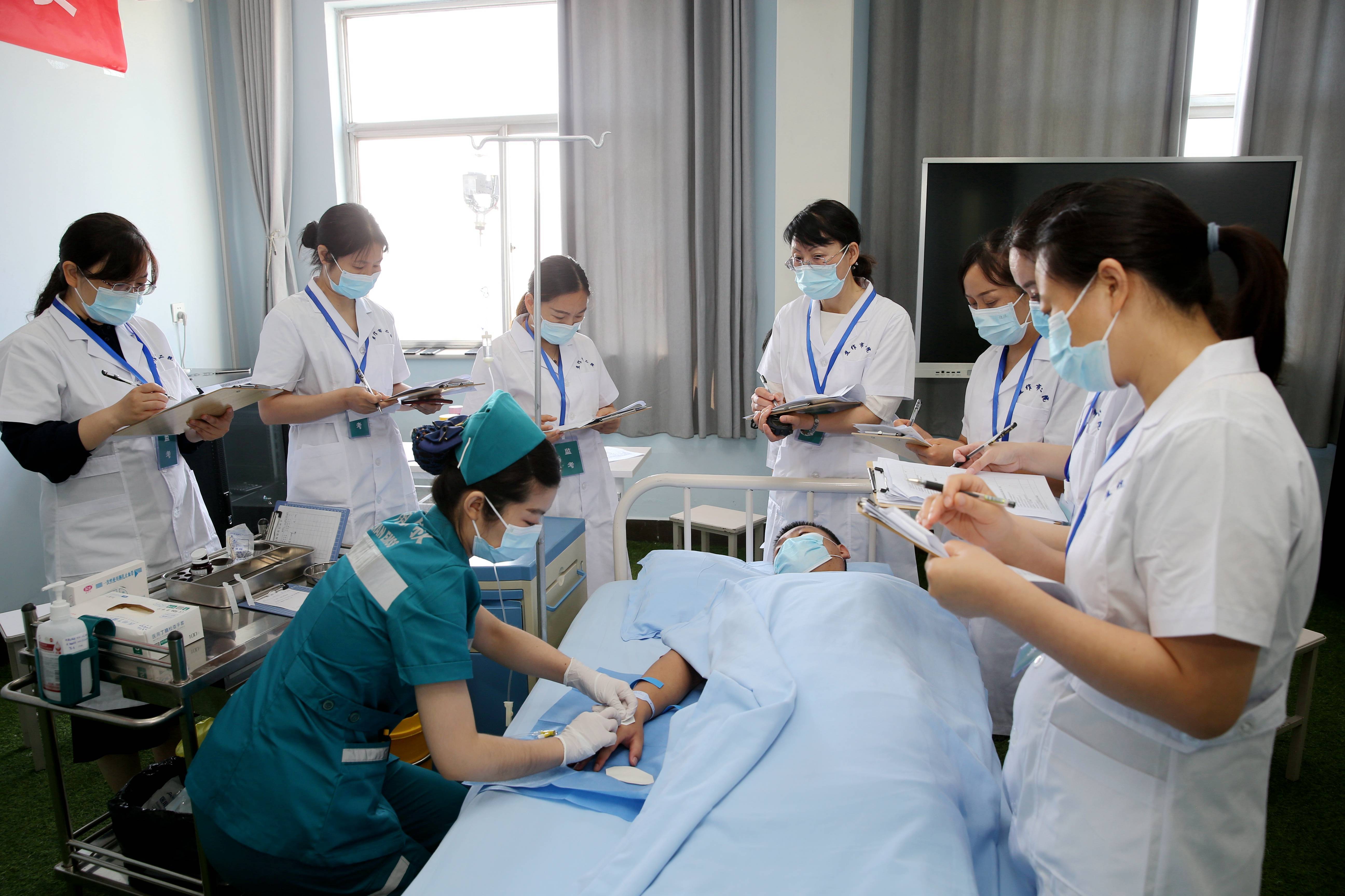 焦作市护理学会护理管理专业委员会举办护士长护理技能竞赛活动