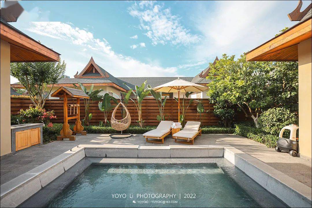 新泉有"三宝":"溪鱼,豆腐,温泉澡".