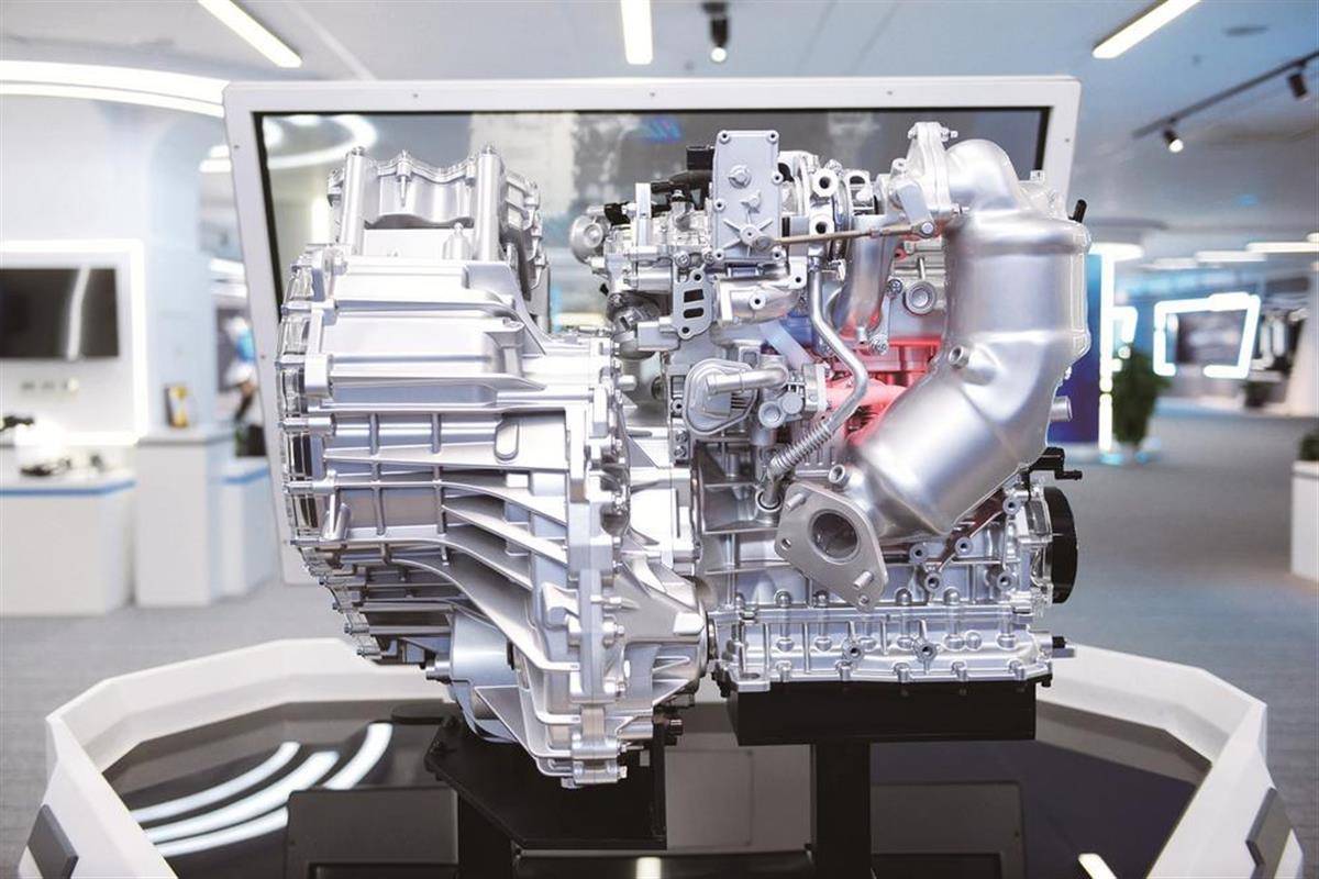 5t发动机和hd120混动电驱动总成,让皓极可在0.15秒迅速