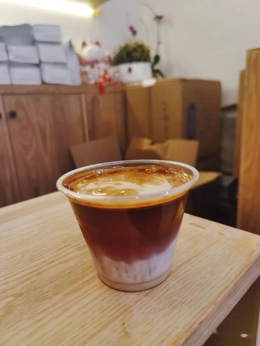 一羊咖啡 | 咖啡续命"药"不停,重述牧羊人的传说_豆子_咖啡馆_dirty