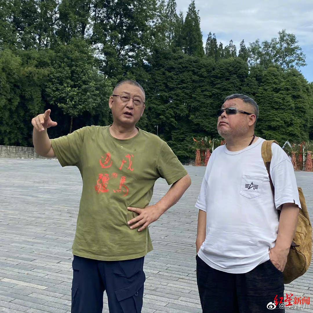 《风声》导演高群书来成都找灵感,新片要拍“中国神探”_建川博物馆_樊建川_文殊院