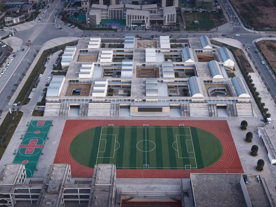 没有中心的校园会是什么样