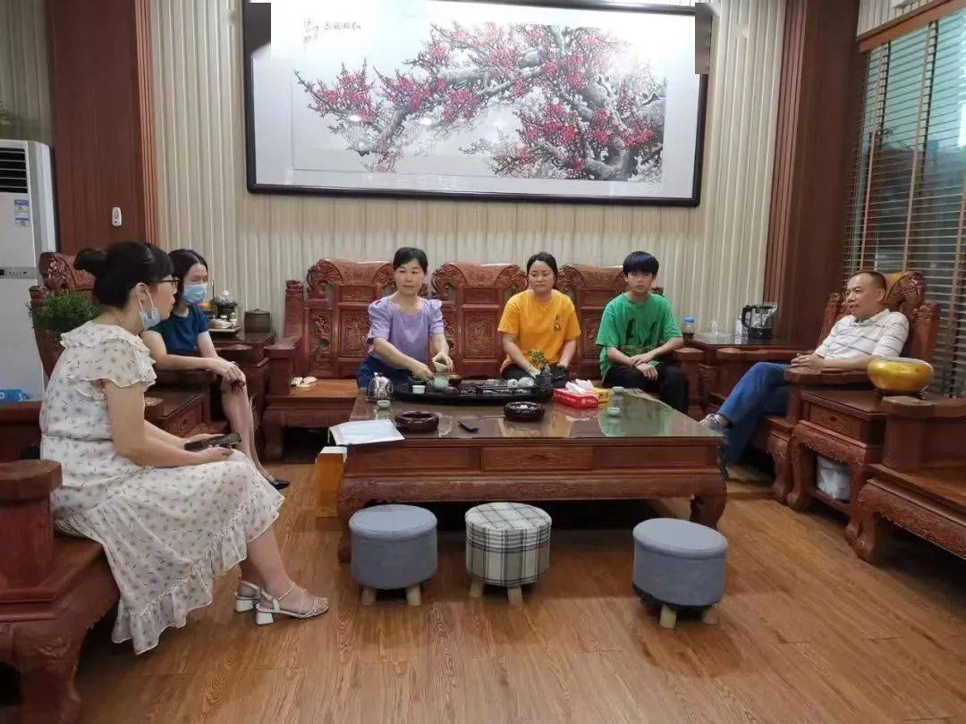 家访暖人心共筑安全线外砂华侨中学开展千师访万家活动