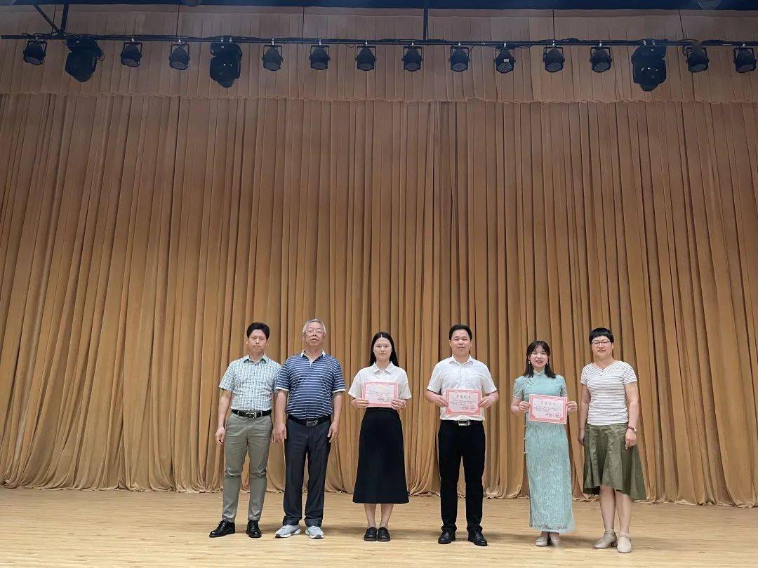 园丁心向党奋进新征程全南中学开展庆祝建党101周年七一系列活动