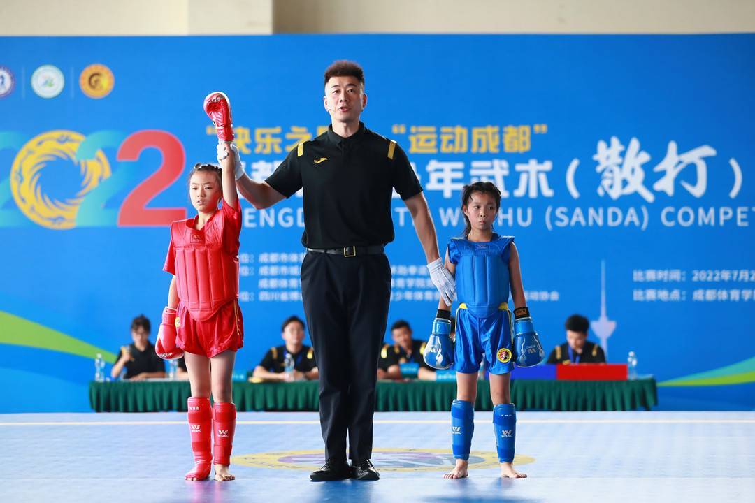 成都青少年散打大比武 256位运动员同场竞技_比赛_参赛_人才