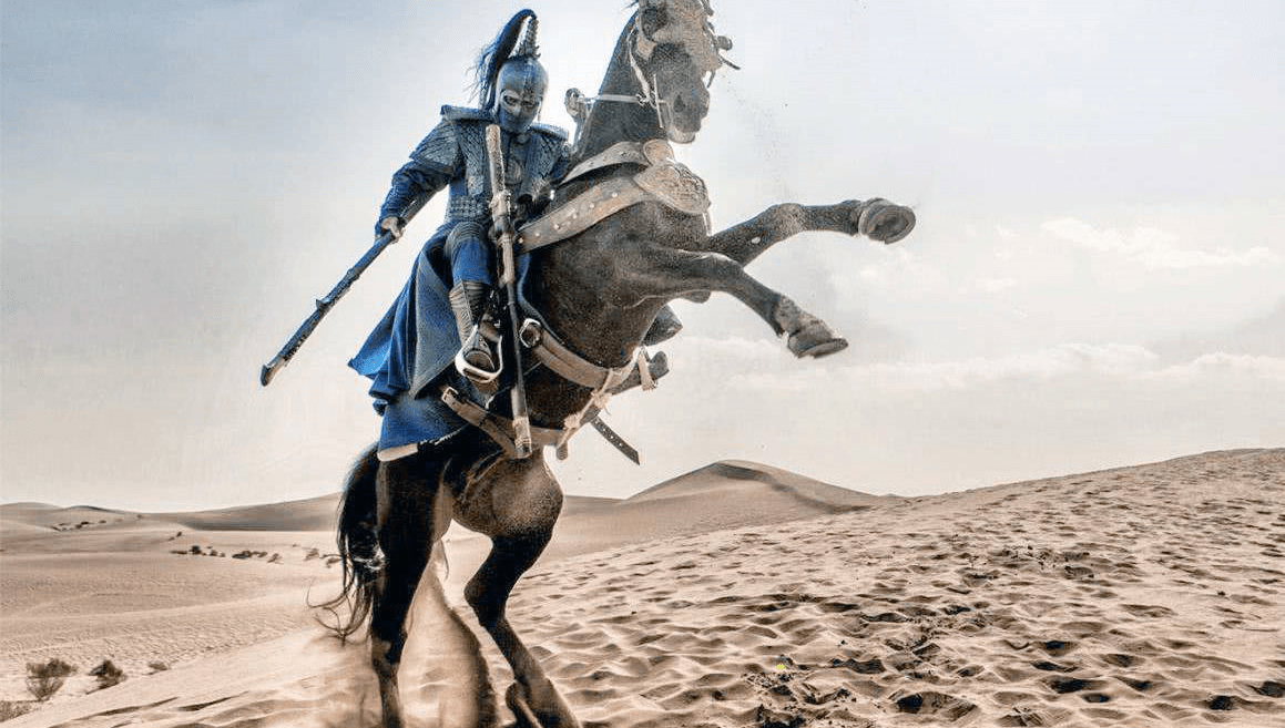 每个行军序列中,弓,弩手84队(每队50人),占兵力结构42%;跳荡兵58队,占