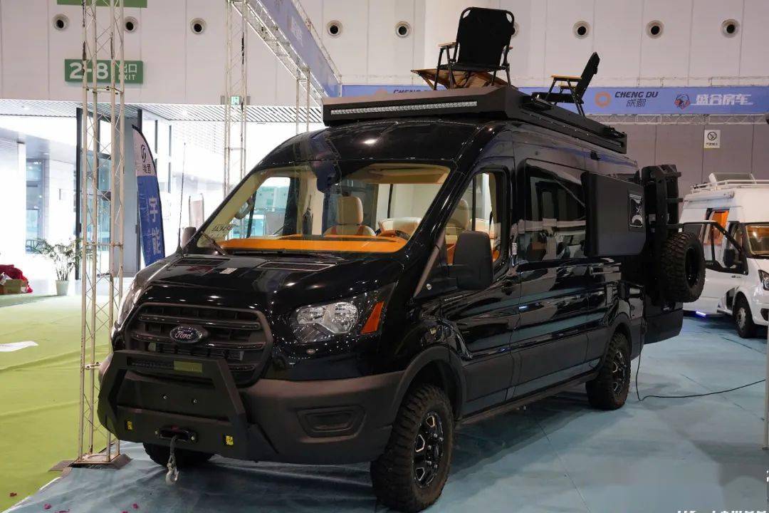 盛合房车进口福特四驱百万级房车惊艳八方