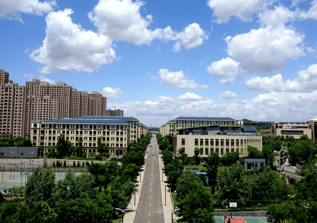 山财燕山学院图片