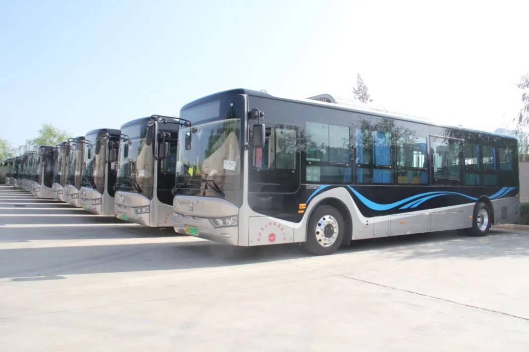 5米新能源纯电动空调公交车,7月6日起正式投入运营.