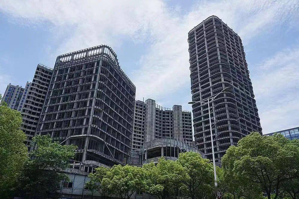 停滞多年!买到无锡这些烂尾楼太糟心了!